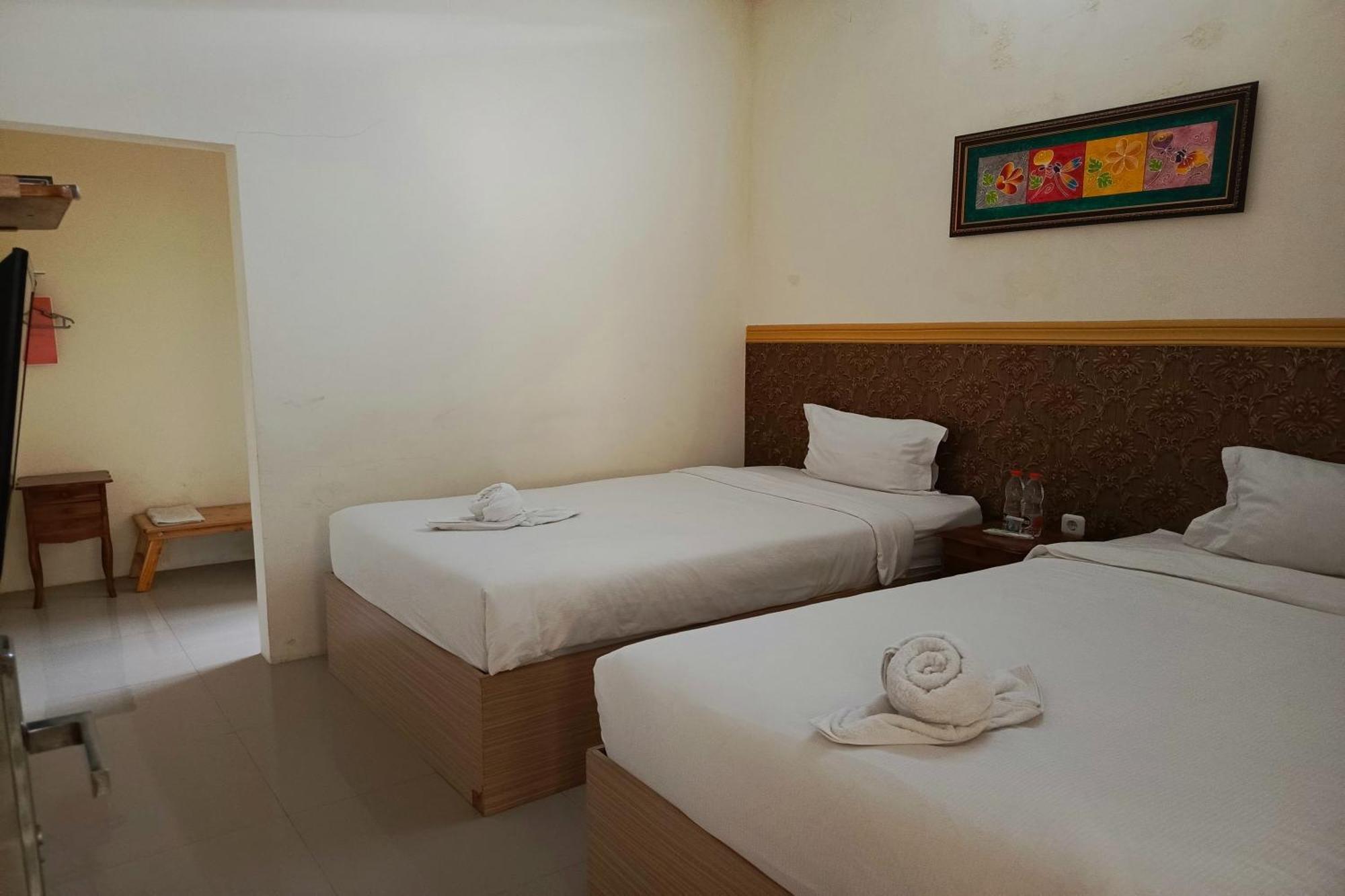 Adisa Homestay Маланг Экстерьер фото
