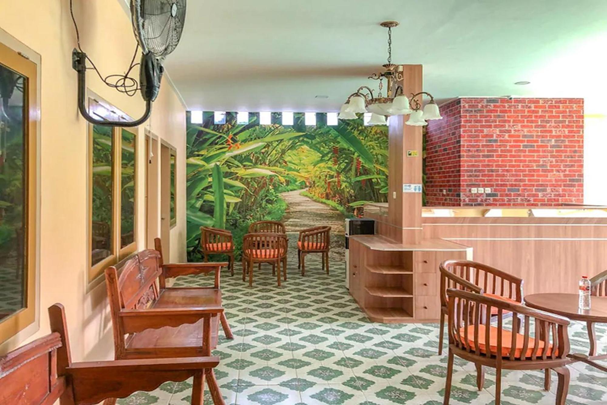 Adisa Homestay Маланг Экстерьер фото